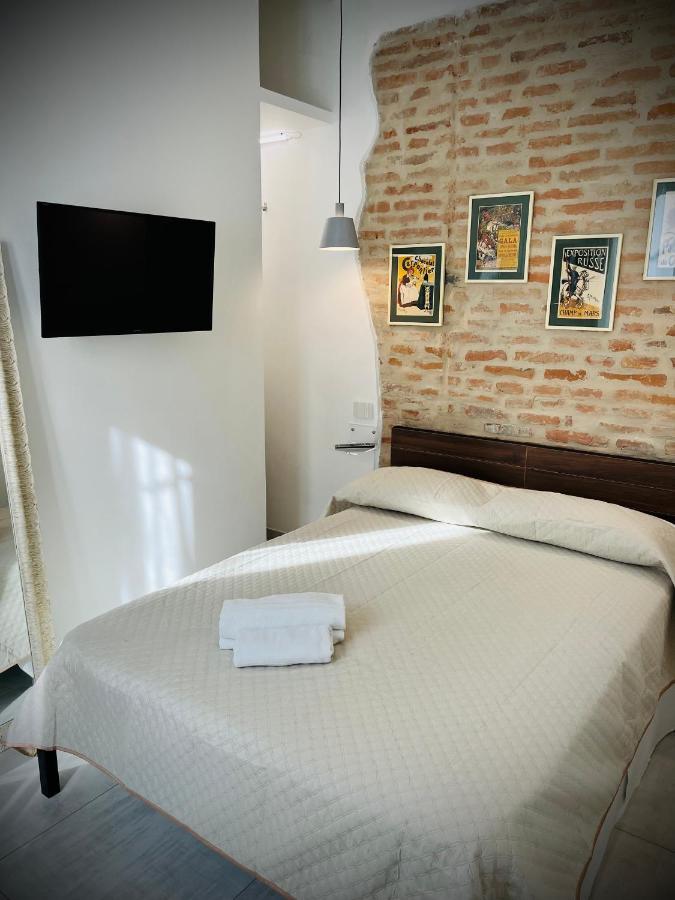 Whitehouse Apartment Bologna Luaran gambar